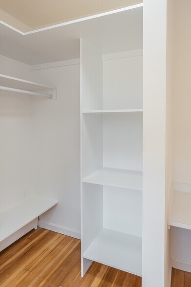 Building Photo - 34 White Pl