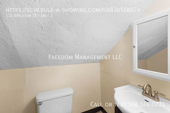 Building Photo - 114 Appleton St