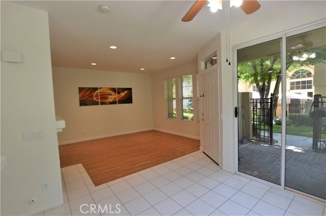 Building Photo - 79 Waxwing Ln