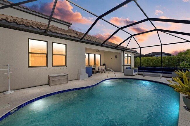 Building Photo - 2028 Woodleaf Hammock Ct