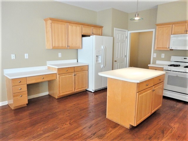 Building Photo - 5715 Oxborough Way