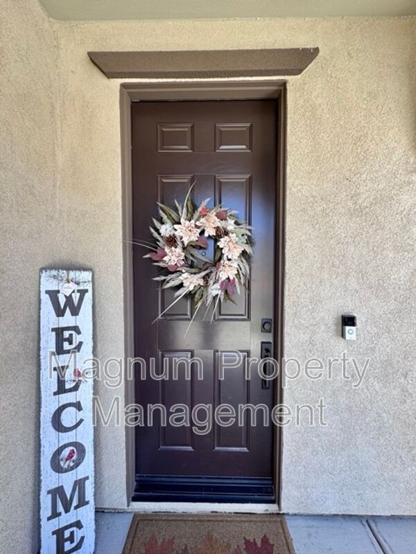 Building Photo - 25181 Desert Sage Dr