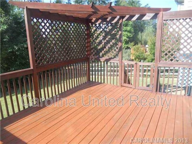 Building Photo - 8536 Sagekirk Ct