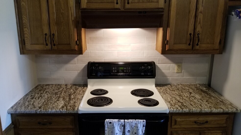 Electric stove - 509 Cedar Elm Ln