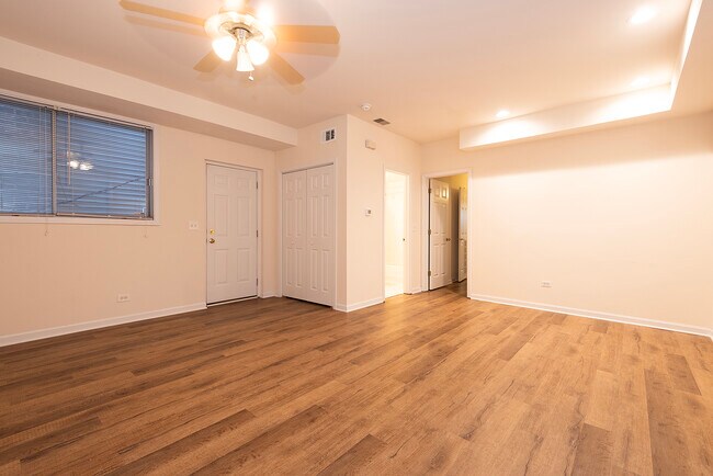 4th bedroom - 1531 N Paulina St