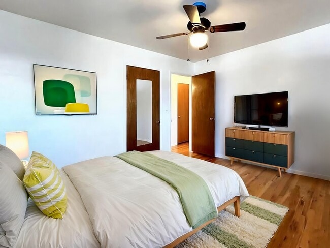 Building Photo - 13121 E 31st Ave