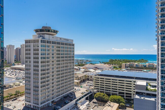 Building Photo - Brand New Condo/Sky Ala Moana/1BR, 1BA, 1P...
