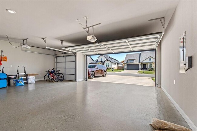 Building Photo - 1241 Bootleg Rd
