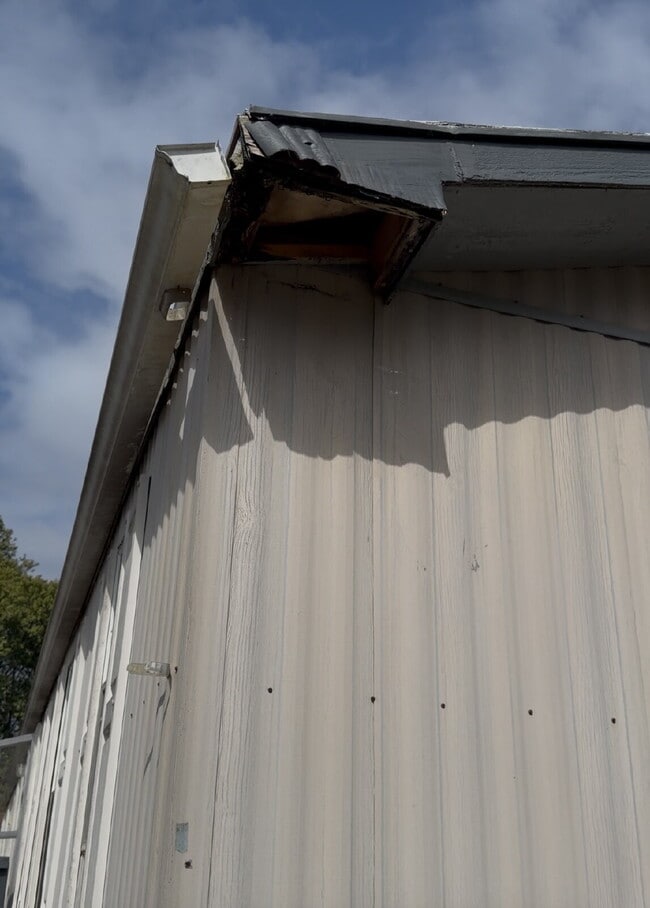 Building Photo - Handyman Special – Land + Home (Rent-to-Own)