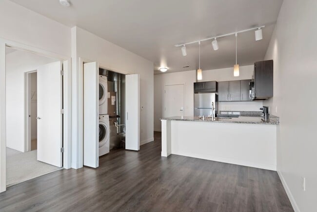 Interior Photo - Freshwater Apartments