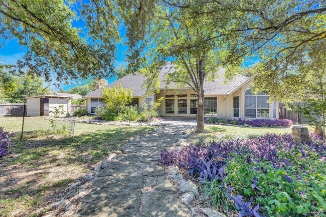 Building Photo - Beautiful Home in Shady Hollows Available ...