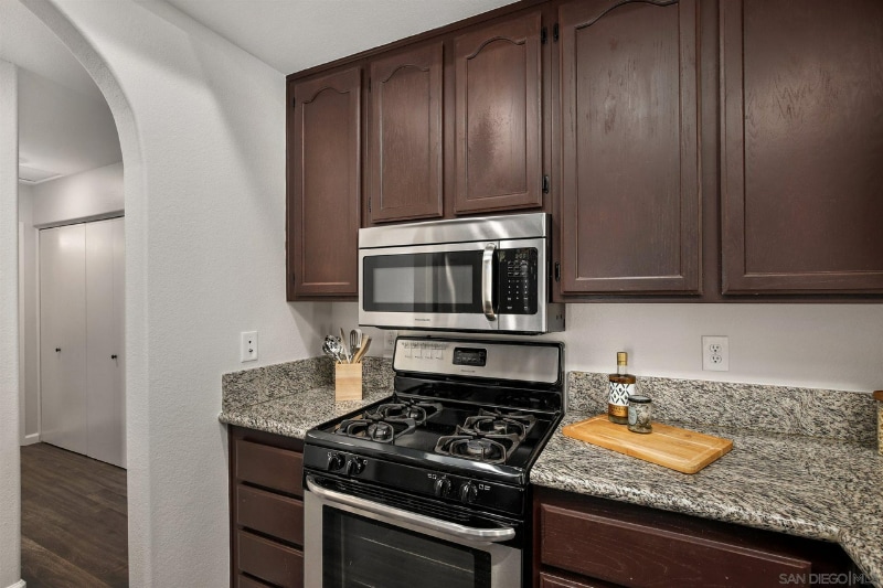 Building Photo - 2395 Rancho Del Oro Rd