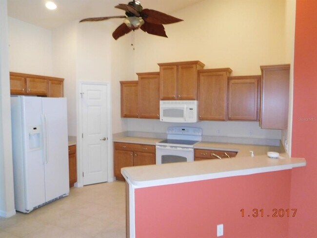 Building Photo - 3670 Lakewood Blvd