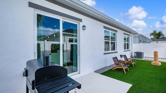 Primary Photo - 3800 Viceroy Pl