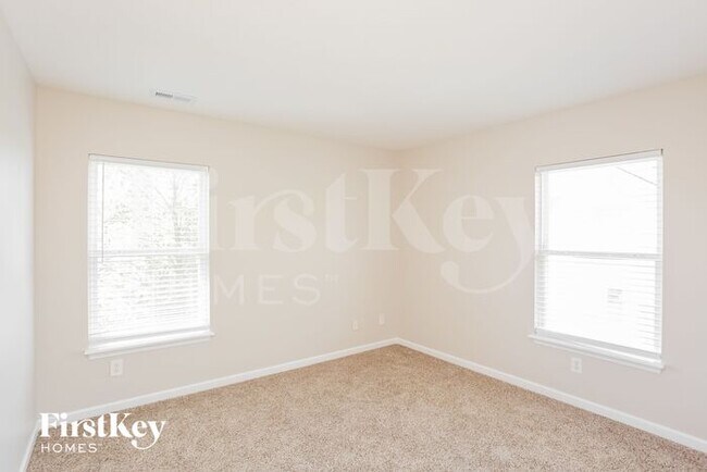 Building Photo - 5815 Bluestem Ct