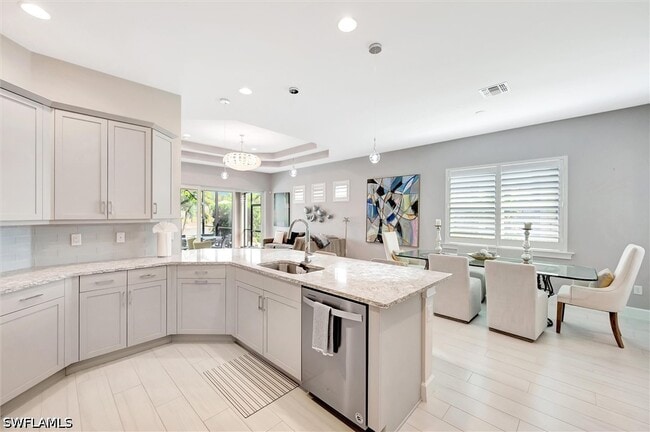 Building Photo - 5743 Highbourne Dr