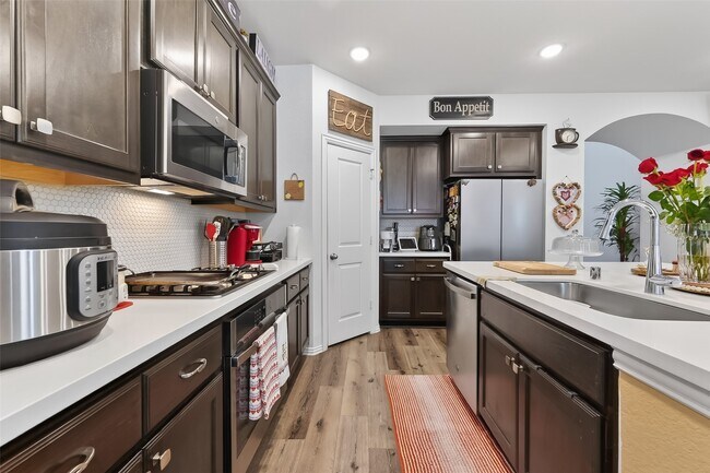 Building Photo - 15006 Eves Necklace Ct