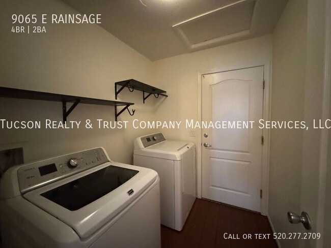 Building Photo - 9065 E RAINSAGE-