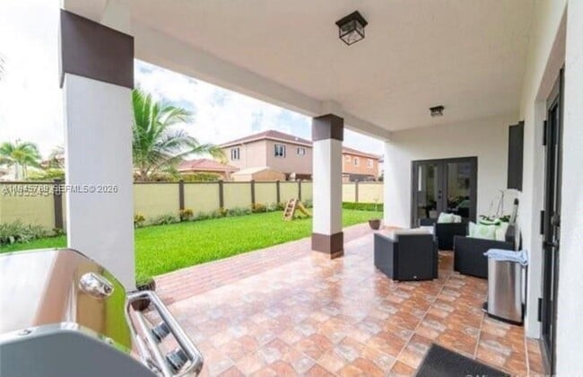 Building Photo - 16588 SW 44th St