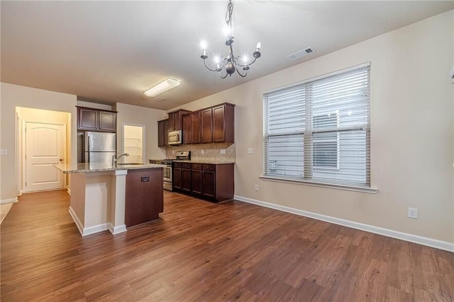 Building Photo - 2159 Baywood Tree Ln SW