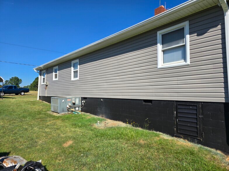 Building Photo - 510 N Gate Rd