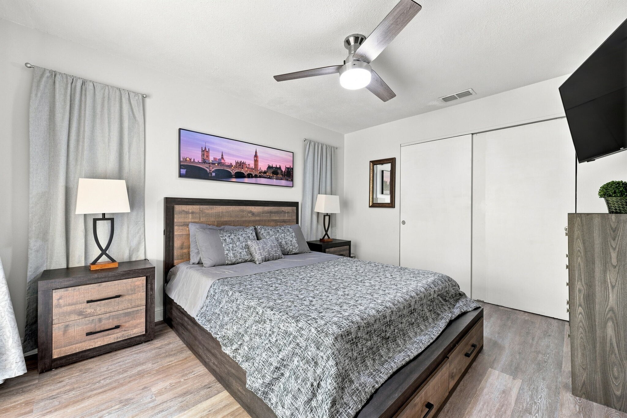 Building Photo - 8630 Mallard Reserve Dr