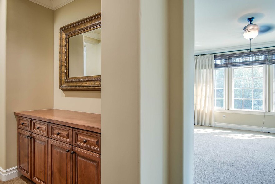 Building Photo - 25400 Prado De Las Peras