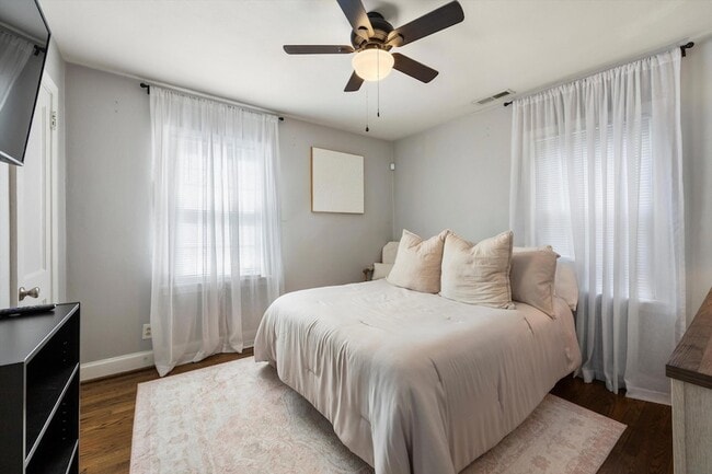 Building Photo - 108 S St Marks Ave