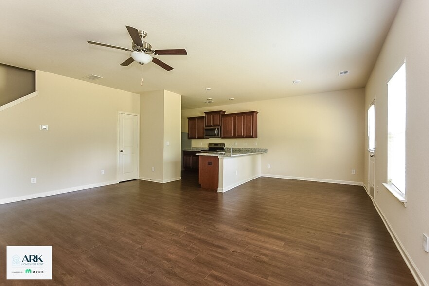 Building Photo - 153 Innis Brk Cir SW