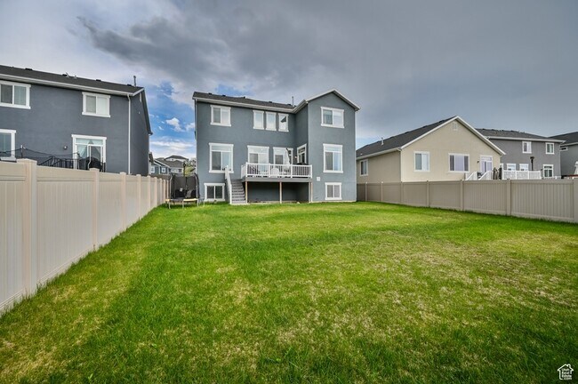 Building Photo - 15162 S Cantle Dr