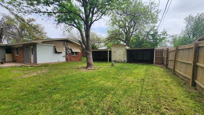 Building Photo - 4 Bed 2 Bath Home with Covered Carport in Bethany