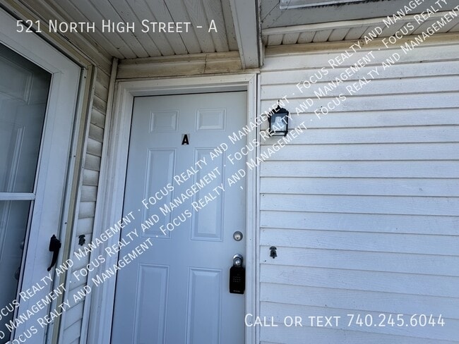 Building Photo - 521 N High St