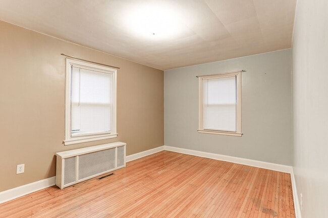 Building Photo - 2820 Cumberland Blvd