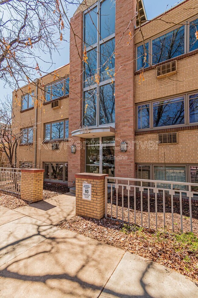 Building Photo - 969 S Pearl St