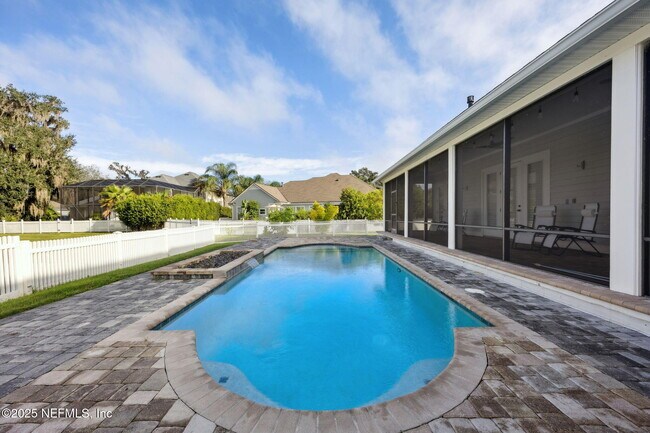 Building Photo - 1842 Paradise Moorings Blvd
