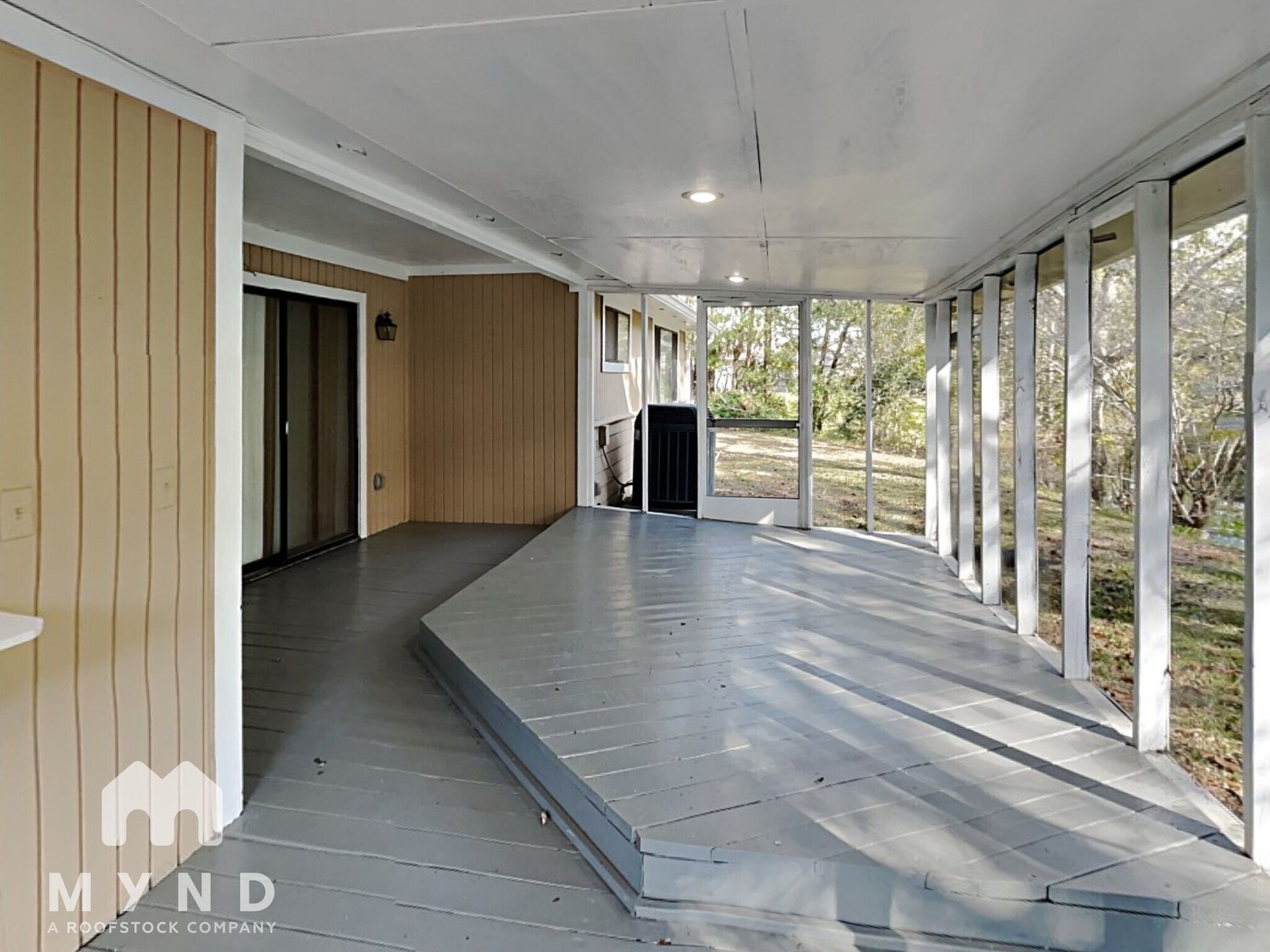 Building Photo - 4320 Walnut Bend