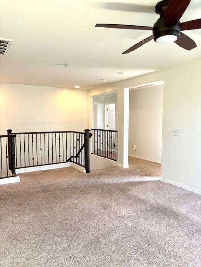 Building Photo - Stunning 2 story home in Oro Valley!!