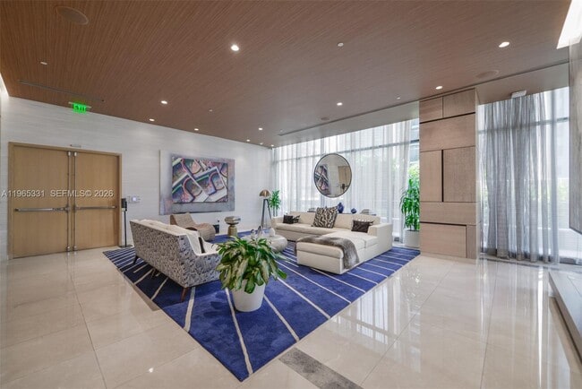 Building Photo - 45 SW 9th St