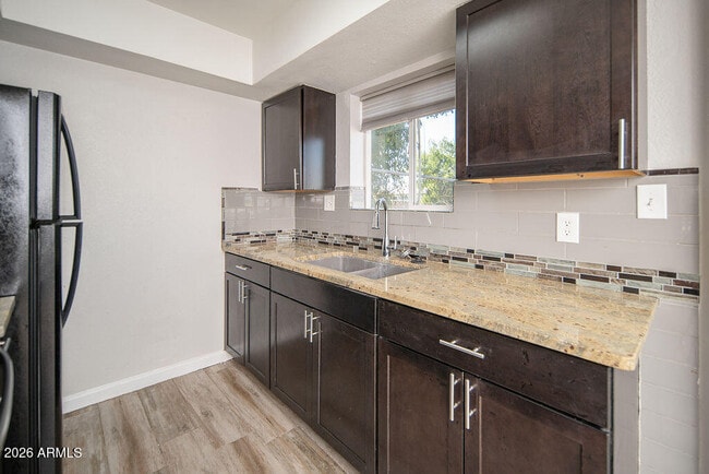 Building Photo - 808 N 95th Dr