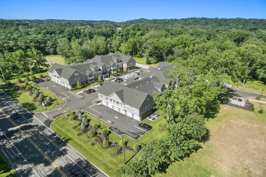 Exterior - Zephyr Ridge Apartment Homes