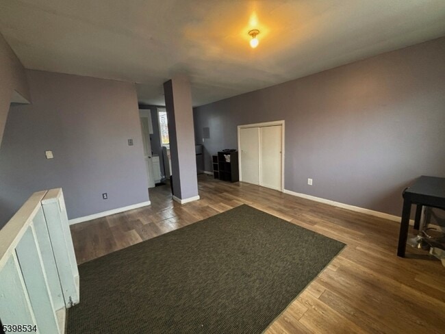 Building Photo - 540 Marshall St