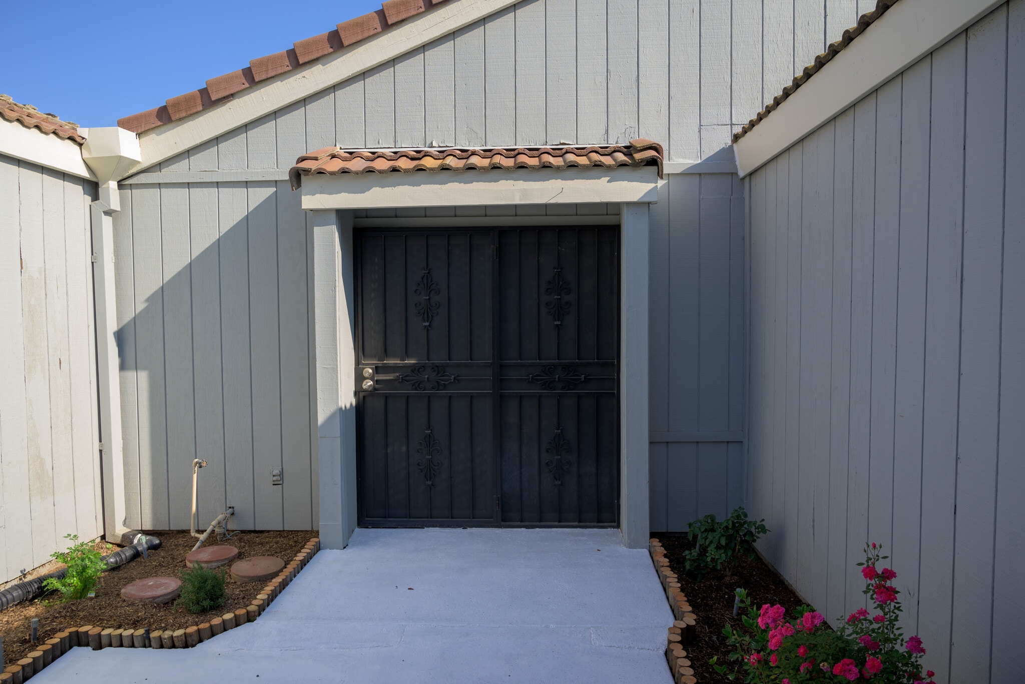 Building Photo - 1822 Cougar Ln