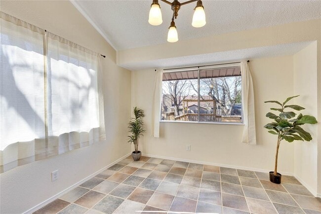 Building Photo - 1002 Bodark Ln