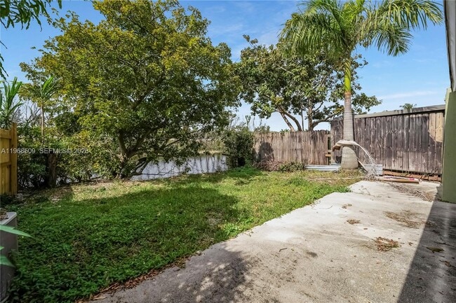 Building Photo - 20424 NW 15th Ave