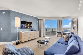 Building Photo - 4441 Collins Ave
