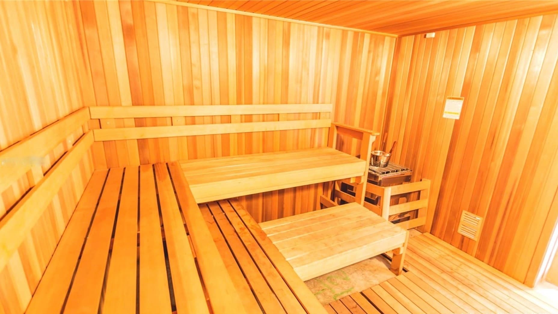 Relax in the sauna - 6620 Indian Creek Dr
