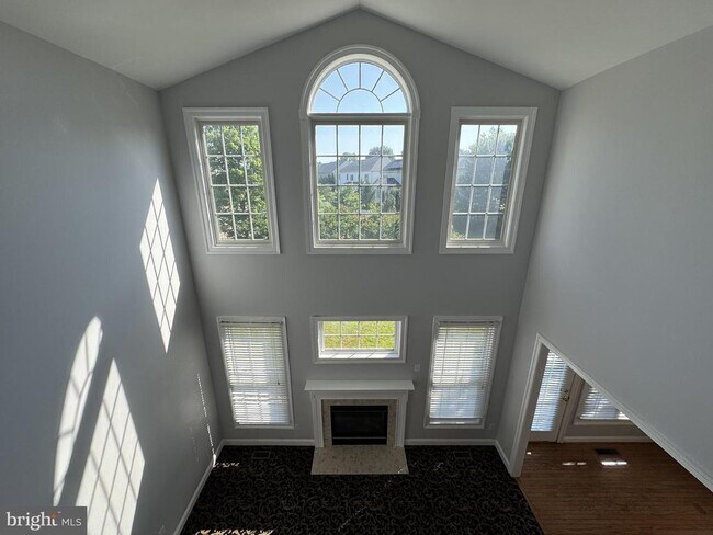 Building Photo - 13868 Piedmont Vista Dr