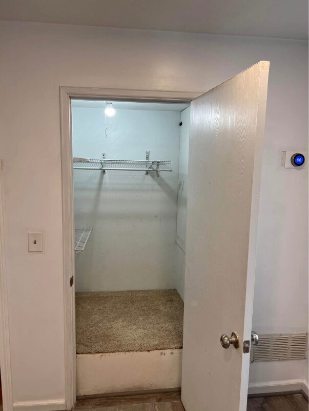 Building Photo - 4 Park Ave Pl