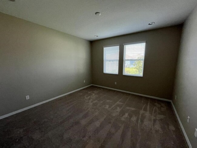 Building Photo - 12119 Ledbury Commons Dr