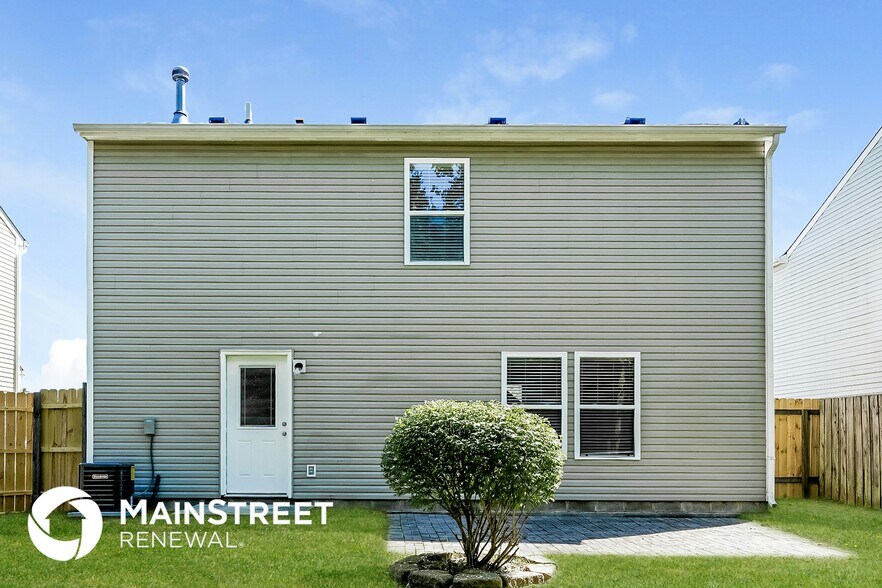 Building Photo - 14665 White Tail Run